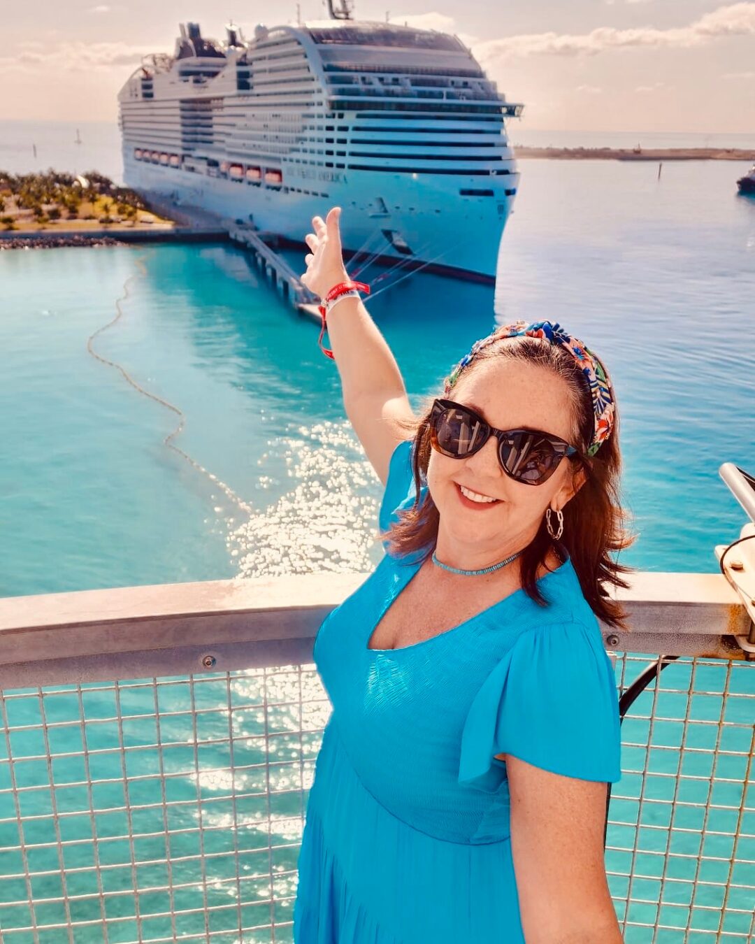 TravelCharlee Cruise Expert
